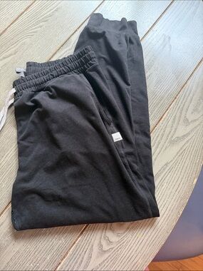 Vuori Black Track Pants Joggers